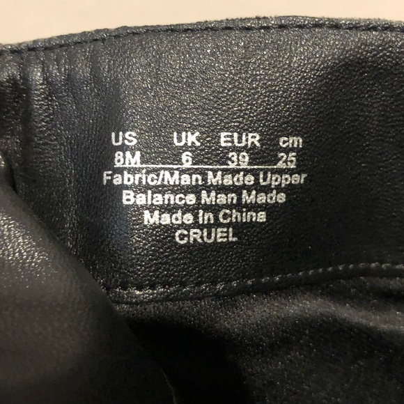 Fergalicious Tall Black Heeled Boots Size 8 - Picture 7 of 7